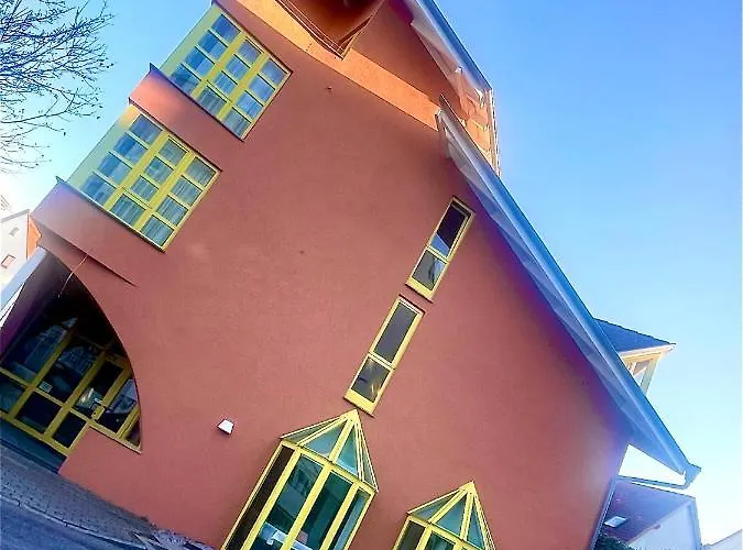 Krystall Hotel